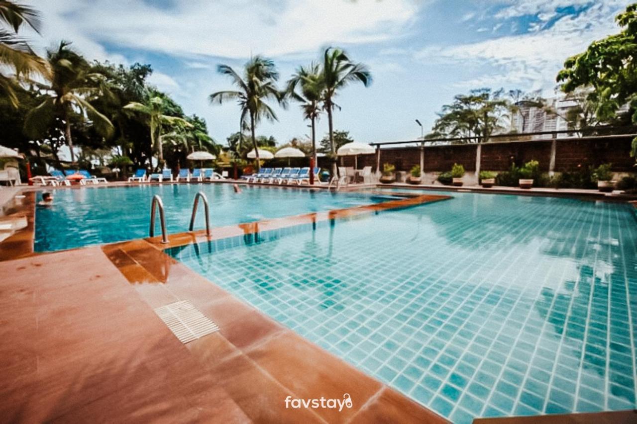 Twin Palms Suites And Residence パッタヤー エクステリア 写真